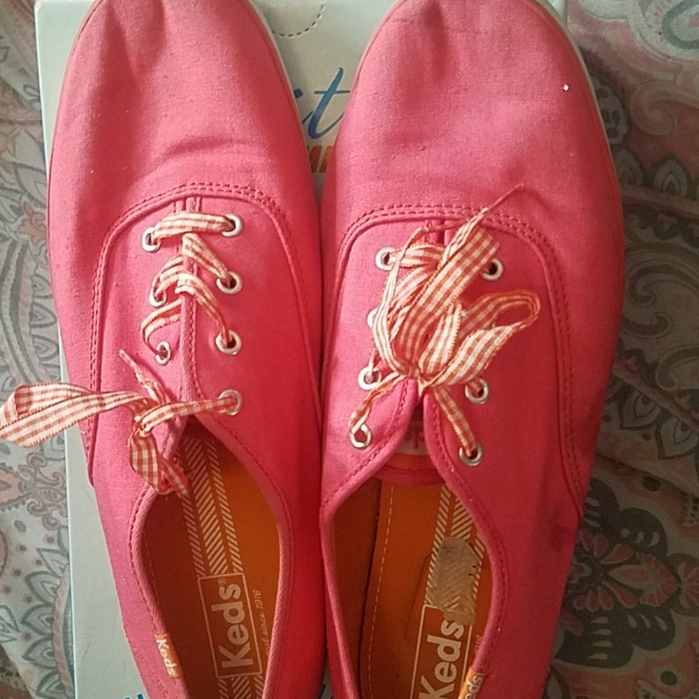 Hot pink Keds